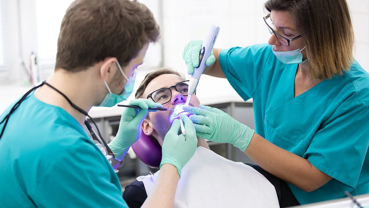 Behandlung bei Zahngesundheit Fuldatal
